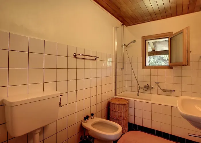 Romulus 1er Apartment